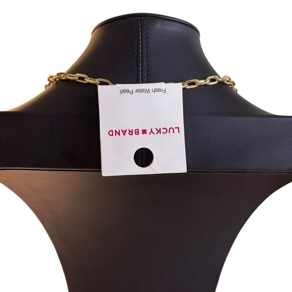 Leopard Heart Fresh Water Pearl Charm Necklace. - Picture 5 of 5